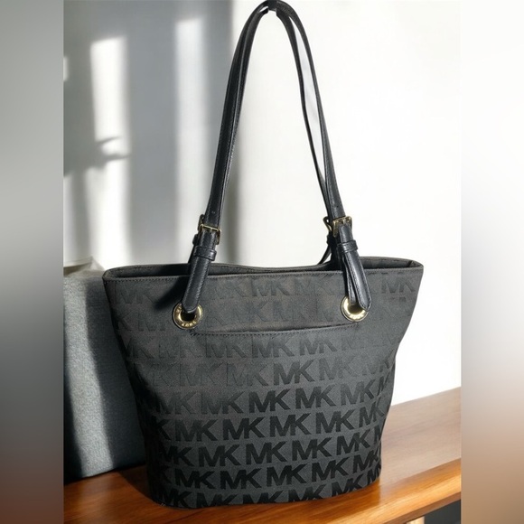Michael Kors Black Tote Bag signature logo embossed MK - Picture 1 of 7